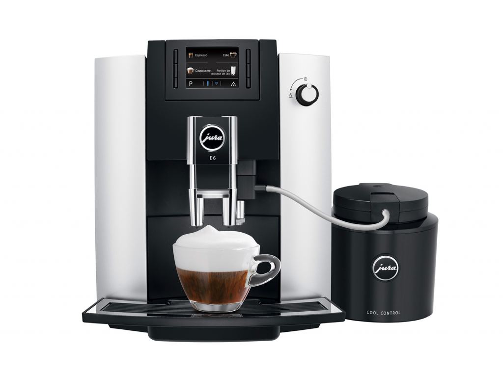 Kávovar JURA E6 Platinum s příslušenstvím